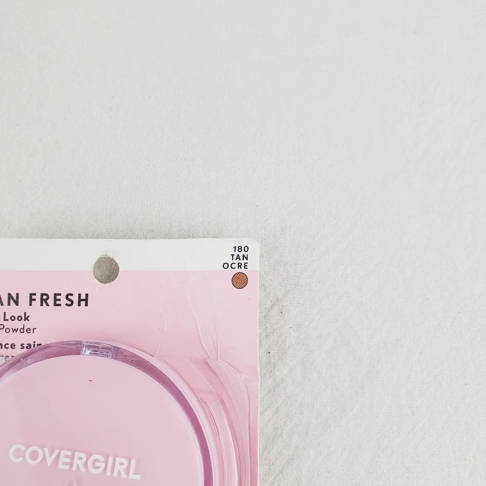 LAST ONE 🔥Covergirl clean fresh healthy look press powder